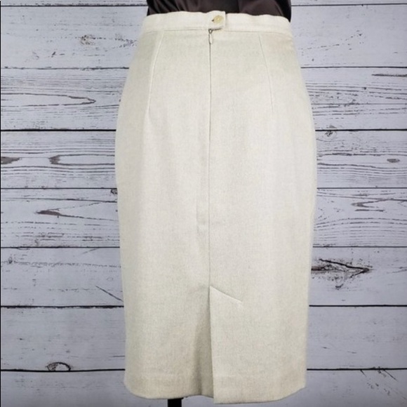 Burberry London 100% Cashmere Ivory Straight Pencil Skirt Women's - Picture 5 of 9